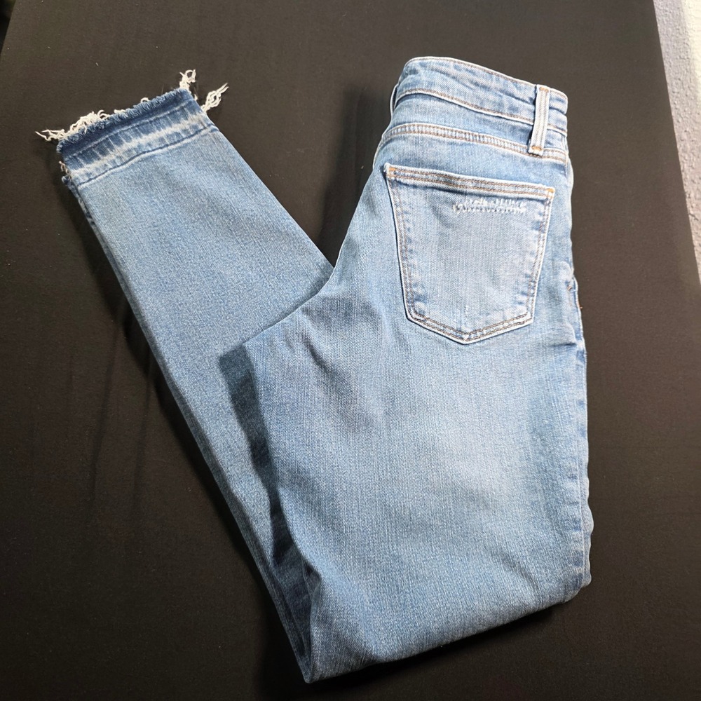 Zara Woman Skinny Jeans Light Wash High Rise Raw Frayed Step Hem Size 4